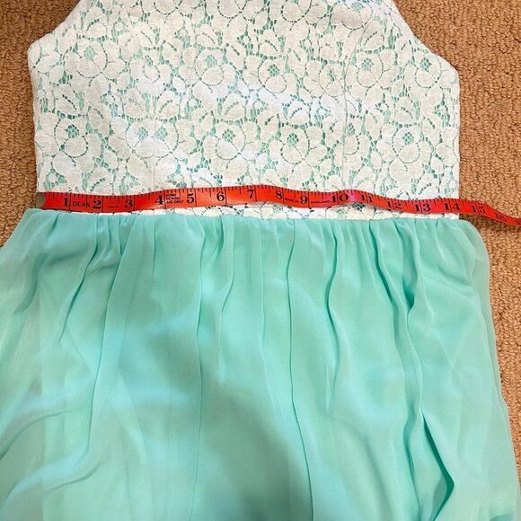 Emerald Sundae Junior’s Mint Seafoam Lace Dress - Picture 13 of 13